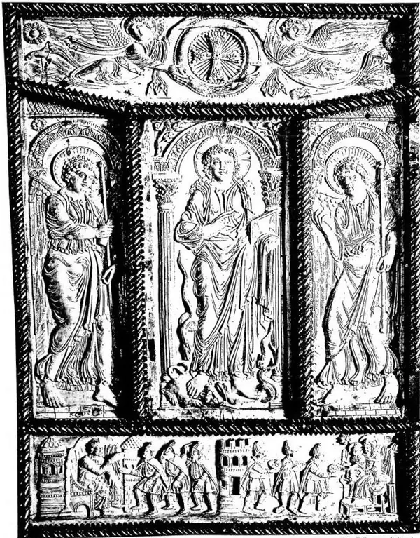 Phot. Lord, m. 1911, Vaticana) COVER OF THE LORSCH GOSPELS (9th cent.) Christ between two Angels. - Below: two scenes of the Magi - Biblioteca Vaticana.