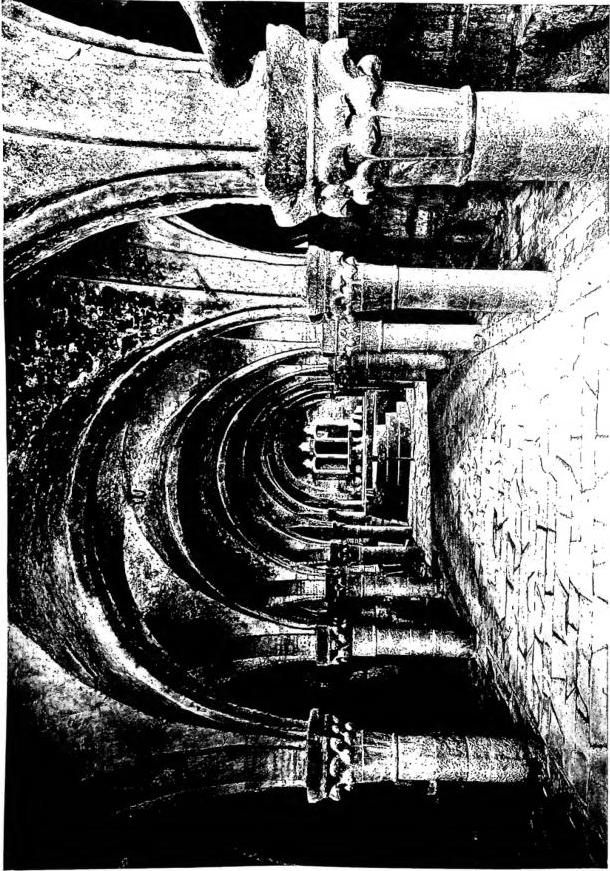 CRYPT CALLED « HALL OF THE POOR » (11th cent.)