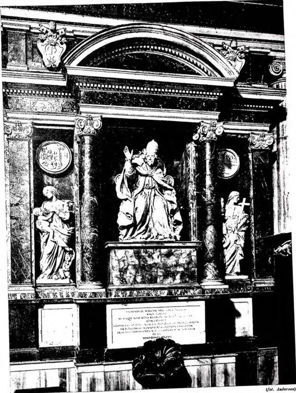 MONUMENT TO CLEMENT IX by C. Rainaldi (1671). The statue of the Pontiff is by D. Guidi - Rome, basilica of S. Maria Maggiore.