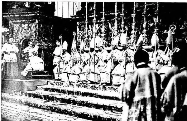 Above: CONSECRATION IN S. PIETRO OF MISSIONARY BISHOPS (29 Oct. 1939) - Pius XII delivers the address at the end of the ceremony. Below: MAR IVANIOS BISHOP OF TRIVANDRUM FROM 20 SEPTEMBER 1930 AND HIS AUXILIARY MAR TEOFILO, formerly Jacobites, with H. E. Msgr. Kandathill, archbishop of Ernakulam (In