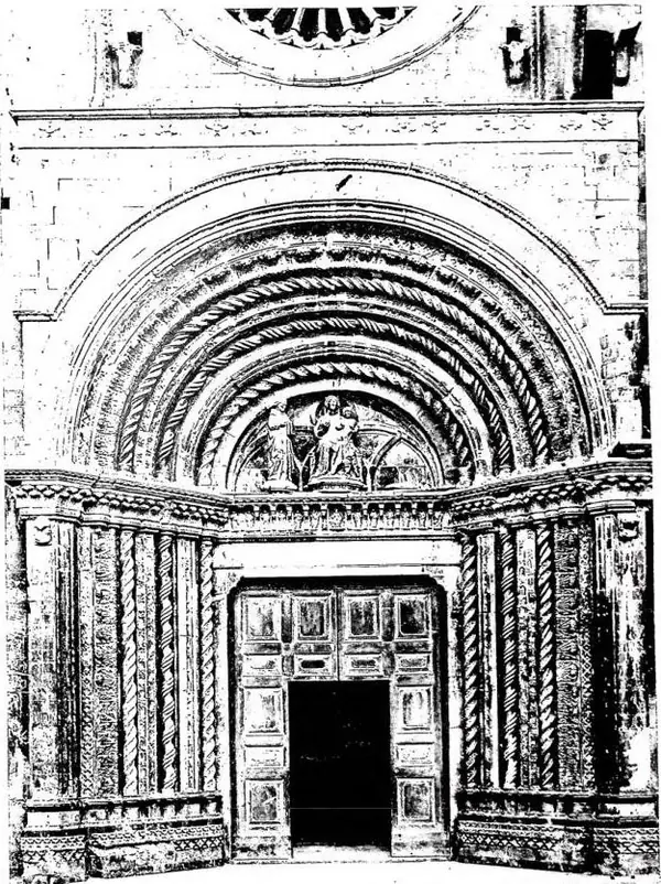PORTAL OF THE CHURCH OF S. VENANZIO (14th cent.).