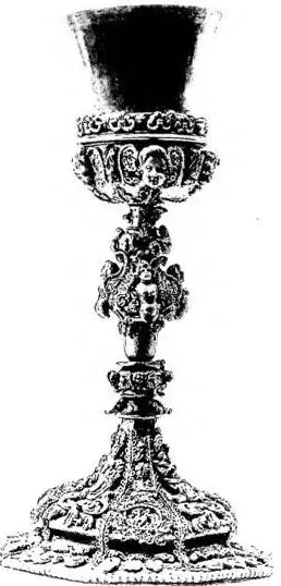 CORAL CRUCIFIX (18th cent.) Palermo, Museo Nazionale. CORAL CHALICE (late 17th cent.) - Palermo, Museo Nazionale.