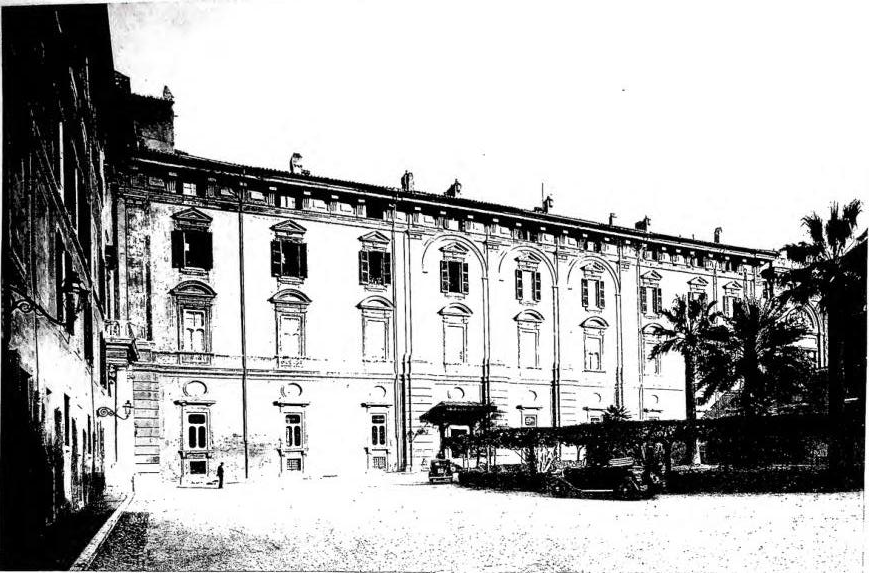 INTERNAL FACADE OF THE PALAZZO COLONNA