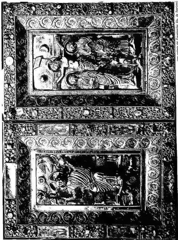 COVER OF THE EVANGELIARY OF FRIAR HUGO D'OIGNIES (13th cent.) - Namur, Treasury of the Sisters of Notre-Dame.