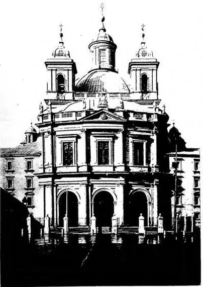 Left: EXTERIOR OF THE CHURCH OF ST. FRANCIS THE GREAT. Work by Francesco G. Cabezas (1761) - Madrid. Right: DETAIL OF THE FACADE OF THE CHURCH OF ST. CAJETAN (17th cent.) - Madrid.