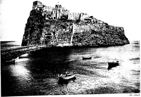 ARAGONESE CASTLE (1438-40).