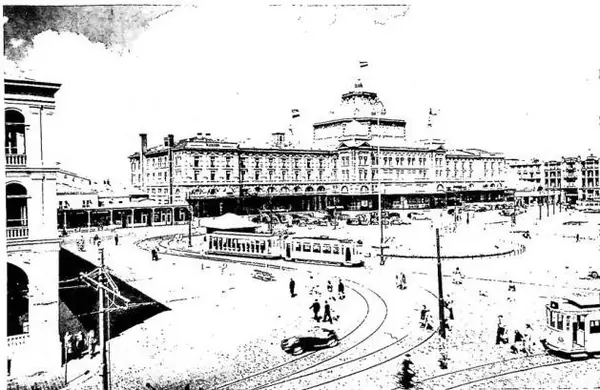 Above: KURHAUS (ca. 1910) of Scheveningen, a suburb of the city. Below: PALACE OF PEACE (1920).