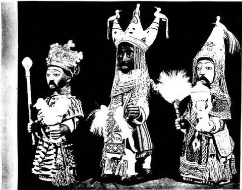 Above: THE MAGI - Ondo Florin. Below: SCHOOL OF DECORATIVE PAINTING AND CRAFTS for girls at Ifuho (Calabar).
