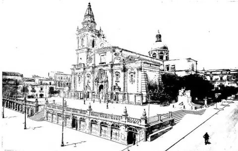 Above: EXTERIOR OF THE CATHEDRAL of Ragusa (1706-60). Below: CHURCH OF THE ANNUNZIATA. Rebuilt in 1772, on the site of a Romanesque church, to a design by G. B. Cascione of Palermo - Comiso.
