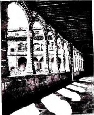 di Burgos dell'inizio del sec. XVI - Valladolid. In basso a destra: CHIOSTRO DEI RE nel convento di S. Tom-