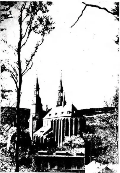 A sinistra: CHIESA ABBAZIALE DI PRÜM (sec. XIII) - In alto a destra: LA MONUMENTALE PORTA ROMANA DETTA PORTA NIGRA - Treviri. In basso a destra: VEDUTA DELLA PARTE OCCIDENTALE DEL DUOMO (1040-75) E DELLA CHIESA DELLA MADONNA (Liebfrauenkirche, 1242-53) - Treviri.