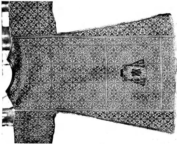 Above left: TUNICLE EMBROIDERED IN SILK, work of the Benedictine abbess of Göss (Styria), Cunegonda II (1239-69) - Vienna, Museum of Industrial History. Below left: TUNICLE OF THE VESTMENTS OF BONIFACE VIII (13th cent.) - Anagni, Tesoro della Cattedrale. Right: TUNICLE IN WHITE BROCATELLO, with dense yellow and violet designs (16th cent.) - Monreale, Cathedral.