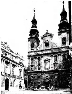 Above left: PIAZZA AND CHURCH OF THE UNIVERSITY, work by A. Pozzo (1628-31) - Vienna. Above right: INTERIOR OF THE CHURCH OF S. PIETRO, built to a design by Gabriele Montani (1703-1708) - Vienna. Below: AERIAL VIEW of the imperial quarter with the Museums in the foreground - Vienna.